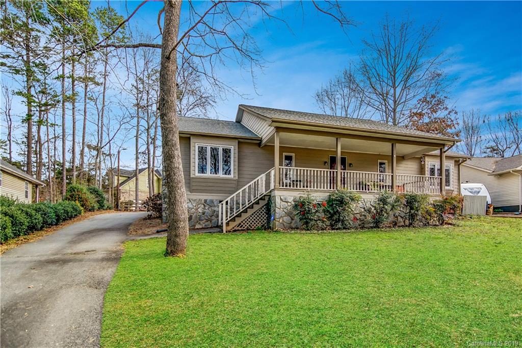 4103 Lake Shore Road S Denver NC 28037