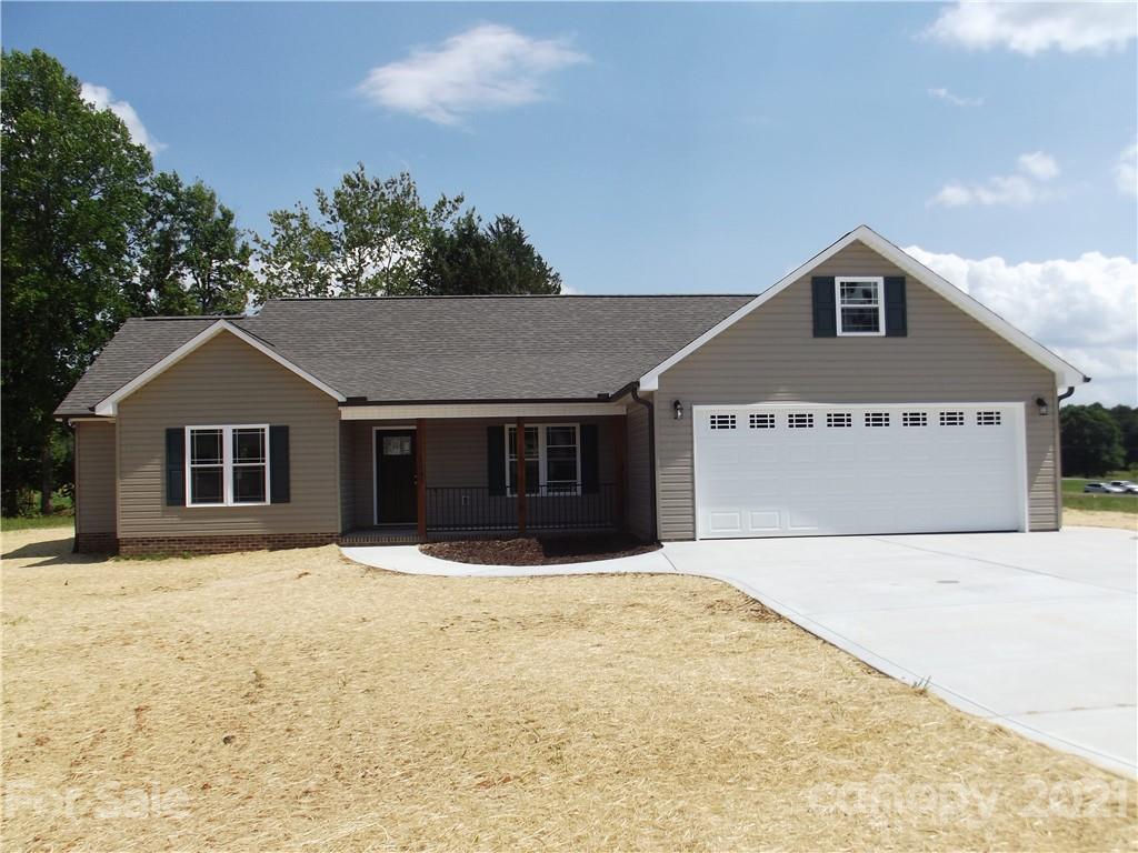 2495 Claremont Road Newton NC 28658