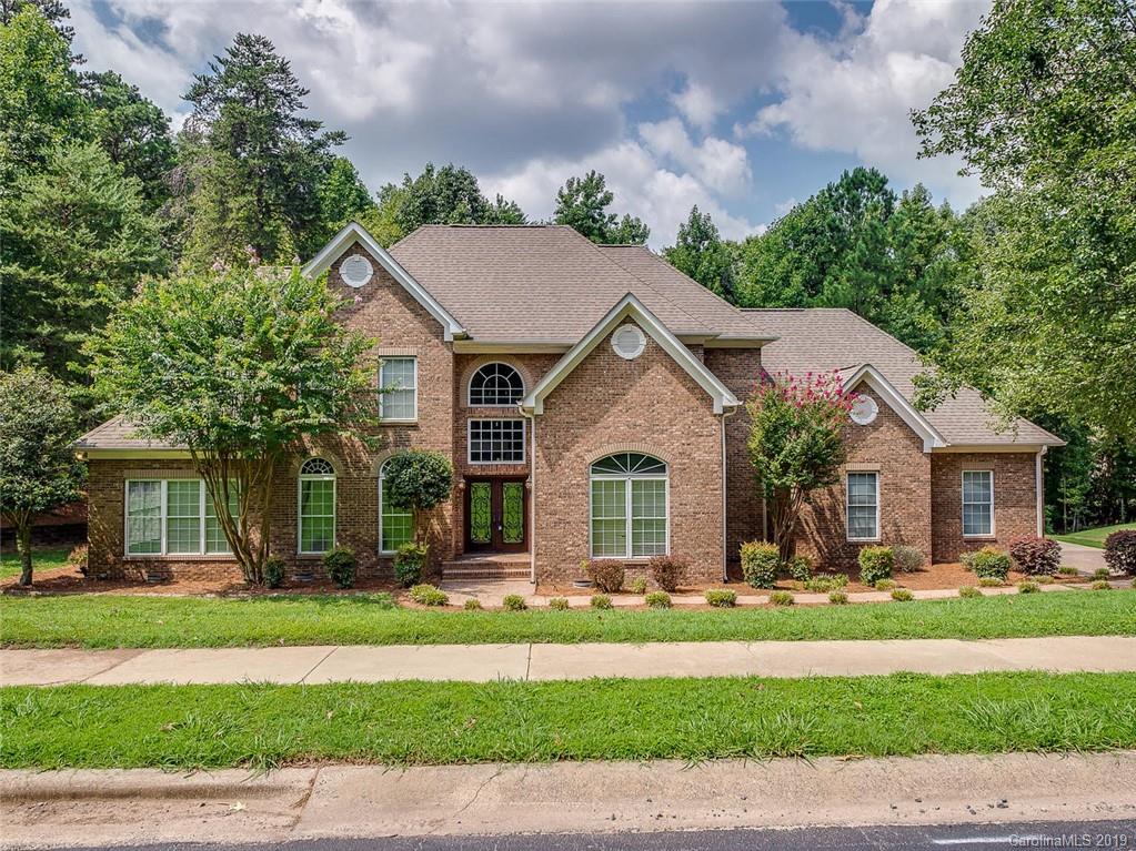 16316 Riverpointe Drive Charlotte NC 28278
