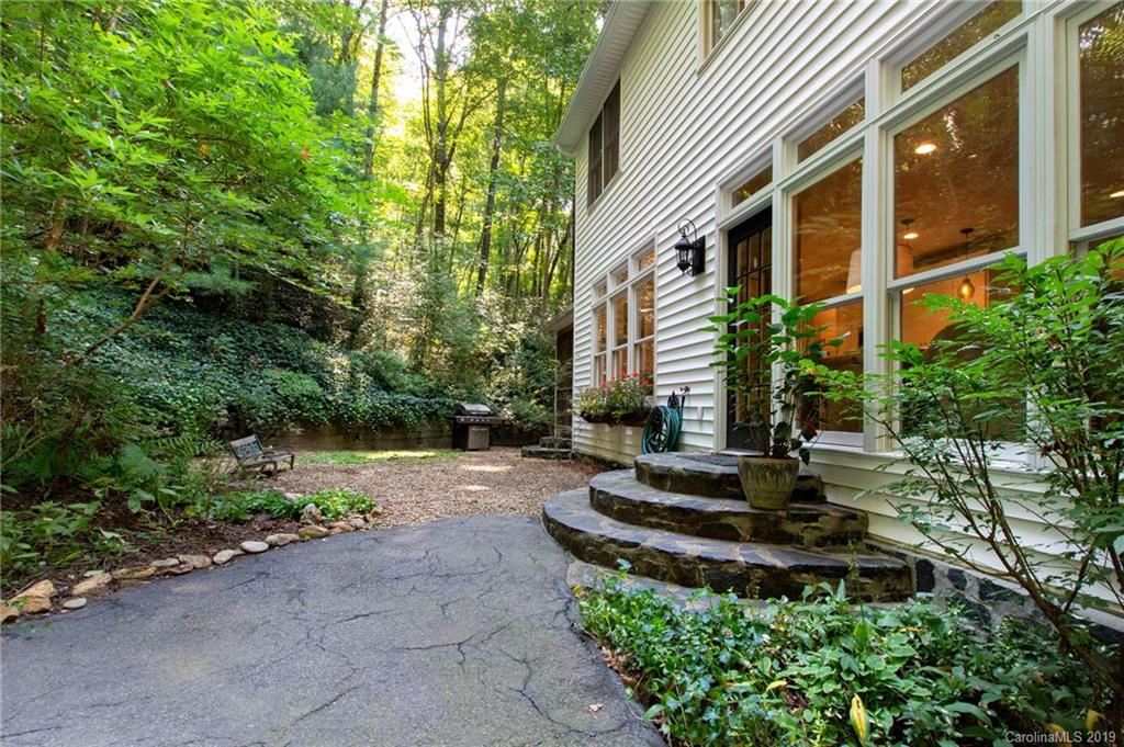 116 Eastmoor Drive Asheville NC 28805
