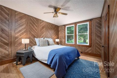 11 Quinn Drive Leicester NC 28748