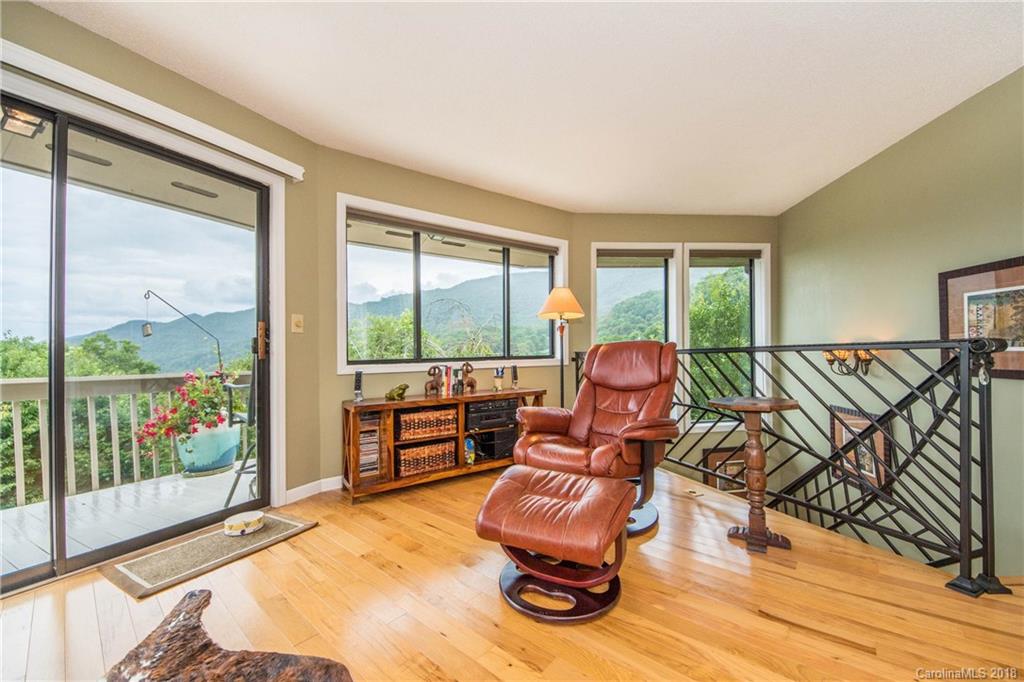 909 Acres View Drive Waynesville NC 28786