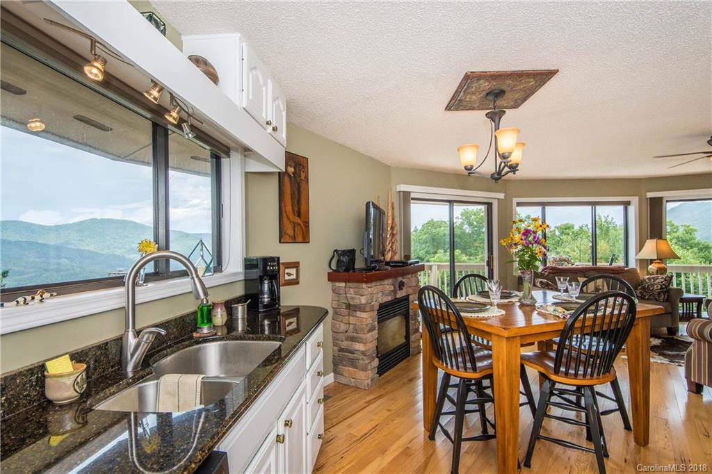 909 Acres View Drive Waynesville NC 28786