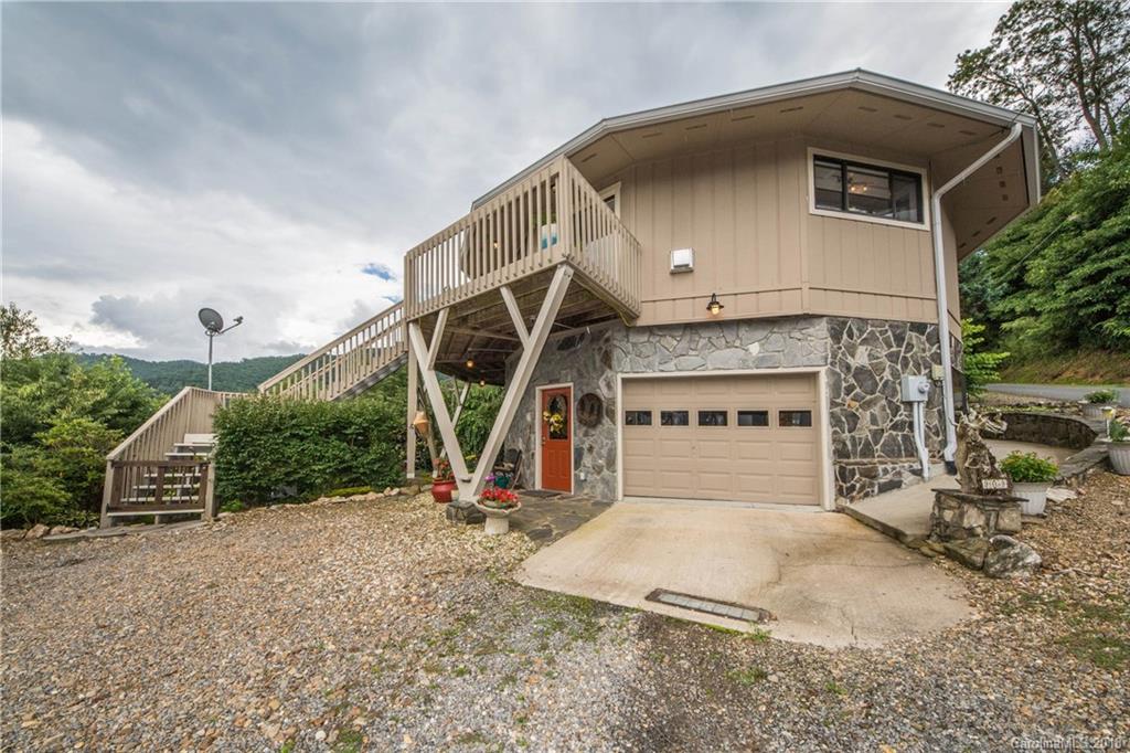 909 Acres View Drive Waynesville NC 28786