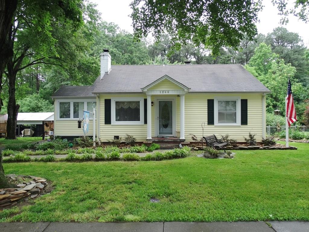 1066 5th Street Ne Hickory NC 28601
