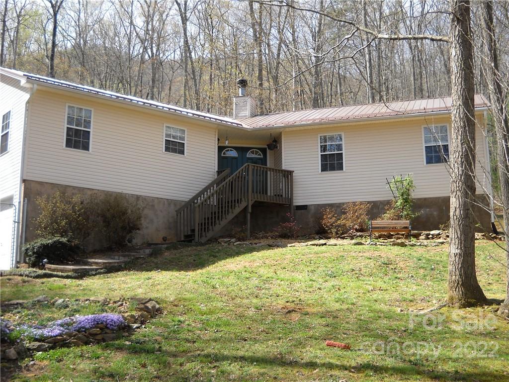 16 Sheep Rock Road Candler NC 28715