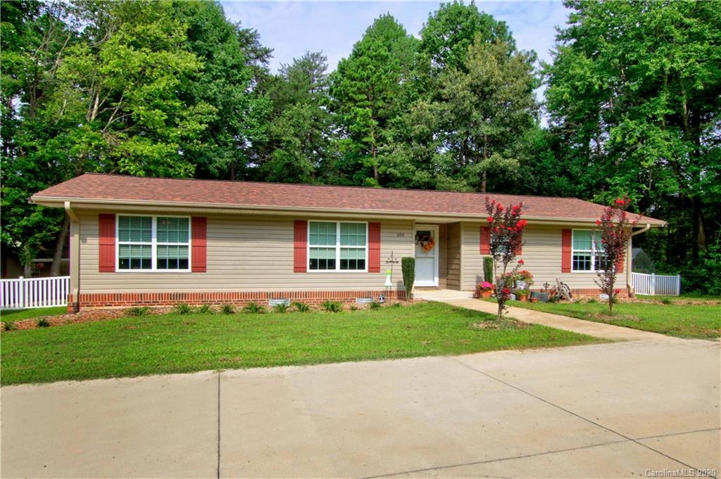 200 Mccrary Road Mooresville NC 28117