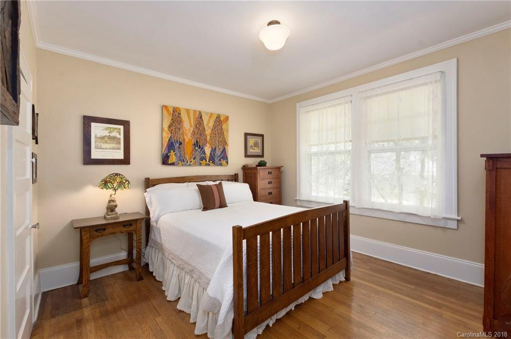 57 Woodward Avenue Asheville NC 28804