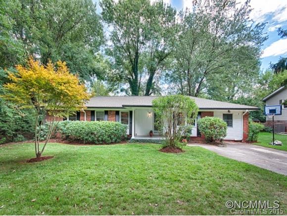 2 Fernbrook Place Asheville NC 28804
