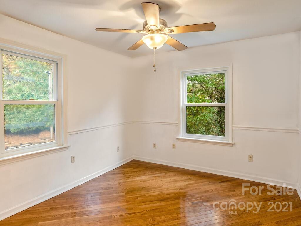 407 Wilson Avenue Swannanoa NC 28778