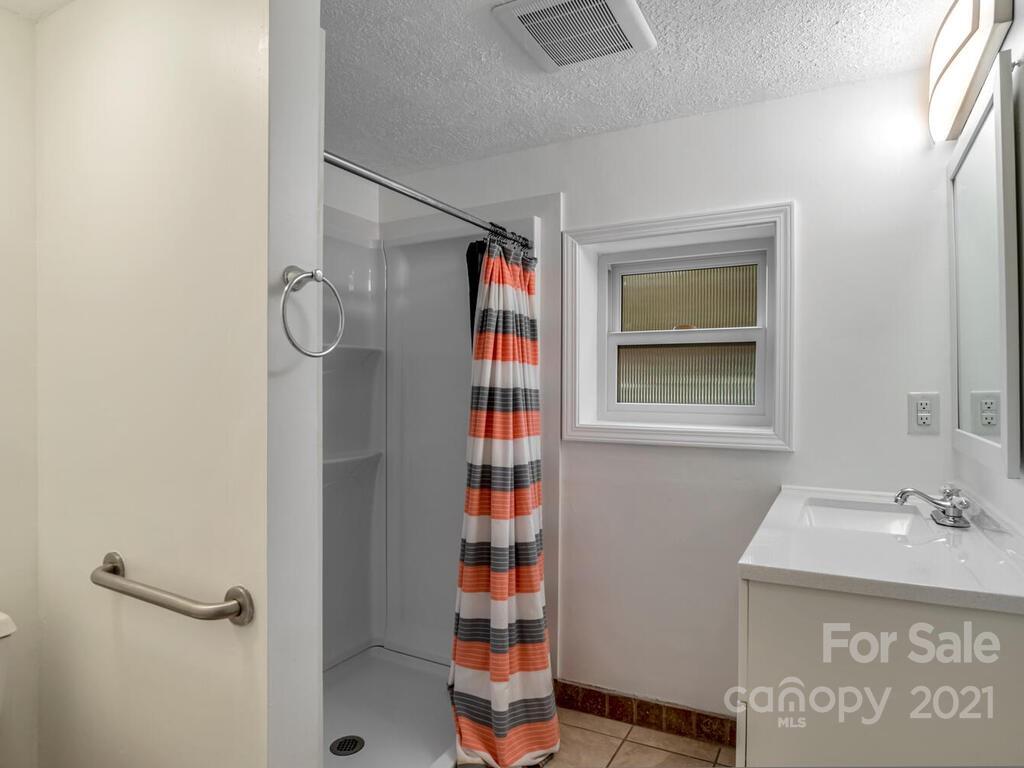 407 Wilson Avenue Swannanoa NC 28778