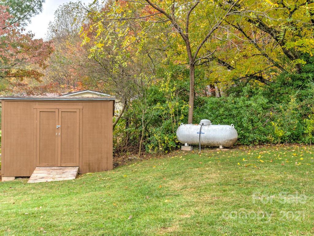 407 Wilson Avenue Swannanoa NC 28778