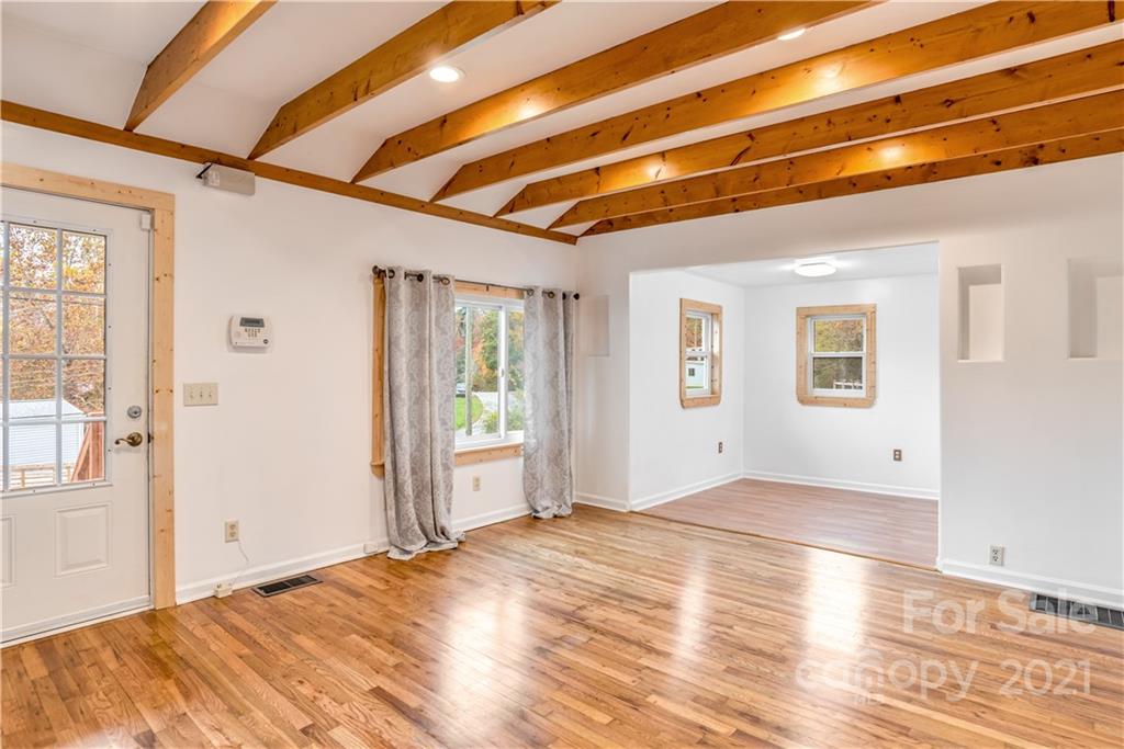 407 Wilson Avenue Swannanoa NC 28778