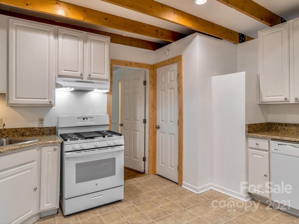 407 Wilson Avenue Swannanoa NC 28778