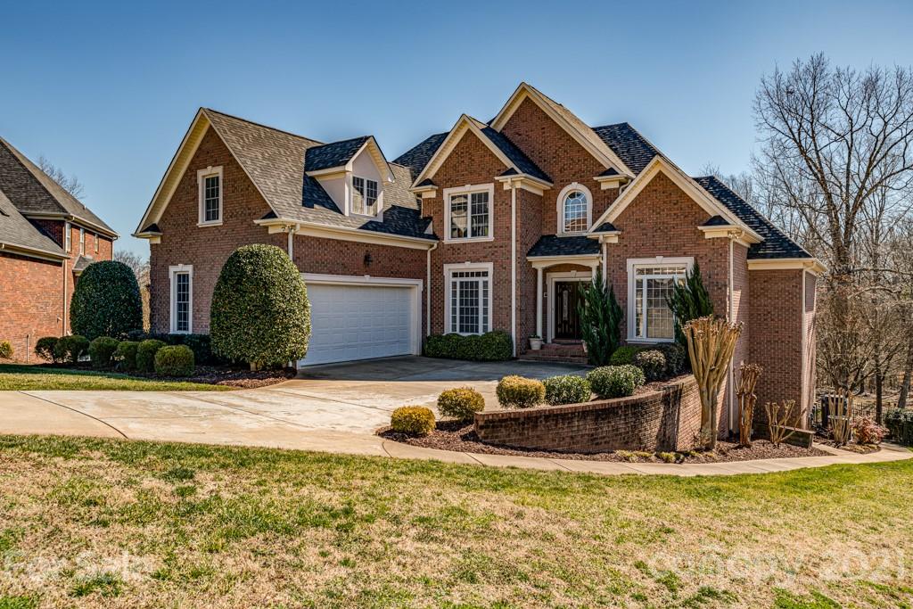 9243 Sanger Court Harrisburg NC 28075