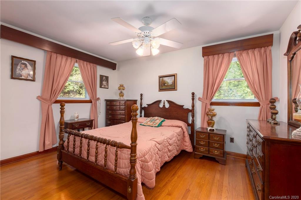3600 Grapevine Road Marshall NC 28753
