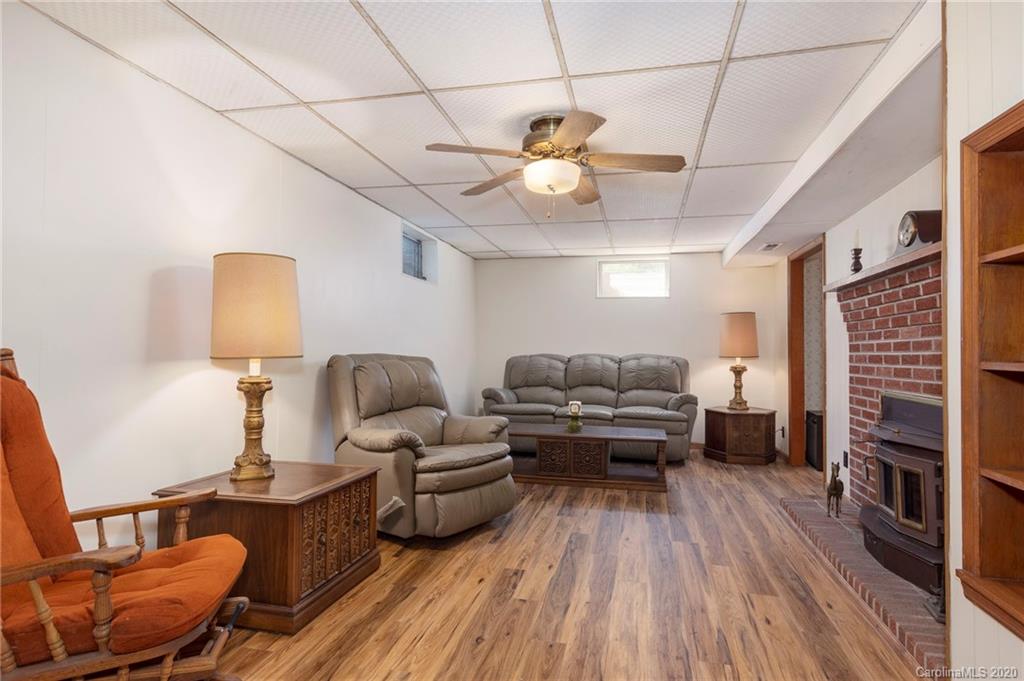 3600 Grapevine Road Marshall NC 28753
