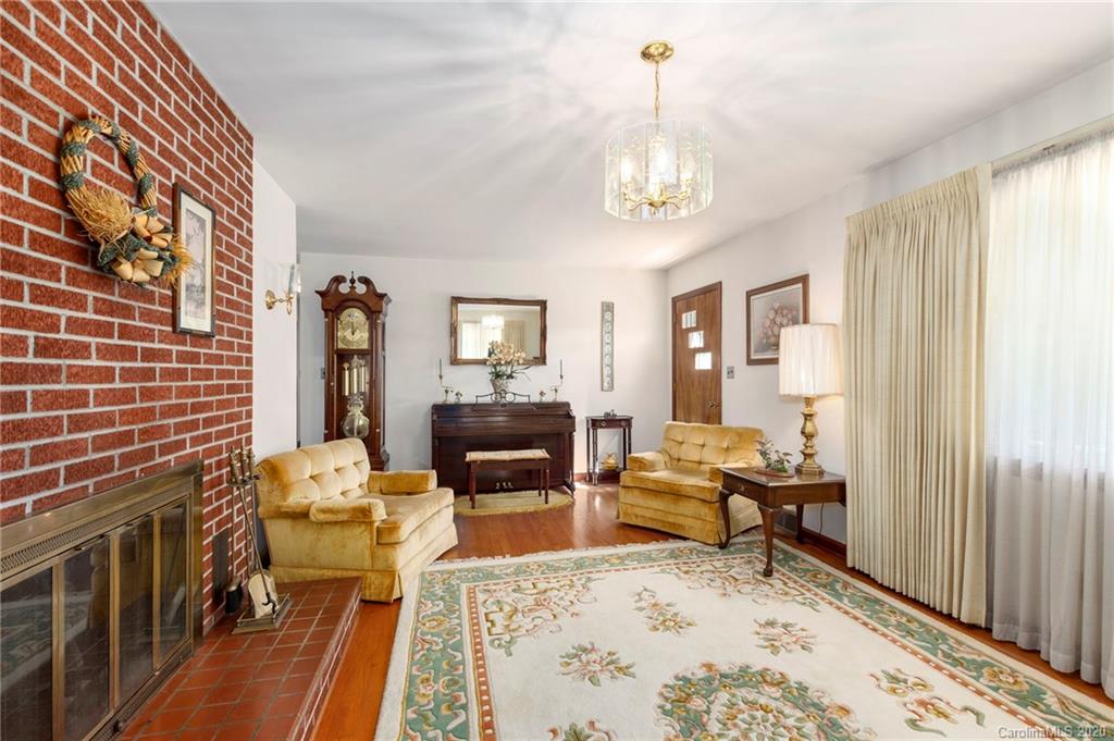 3600 Grapevine Road Marshall NC 28753