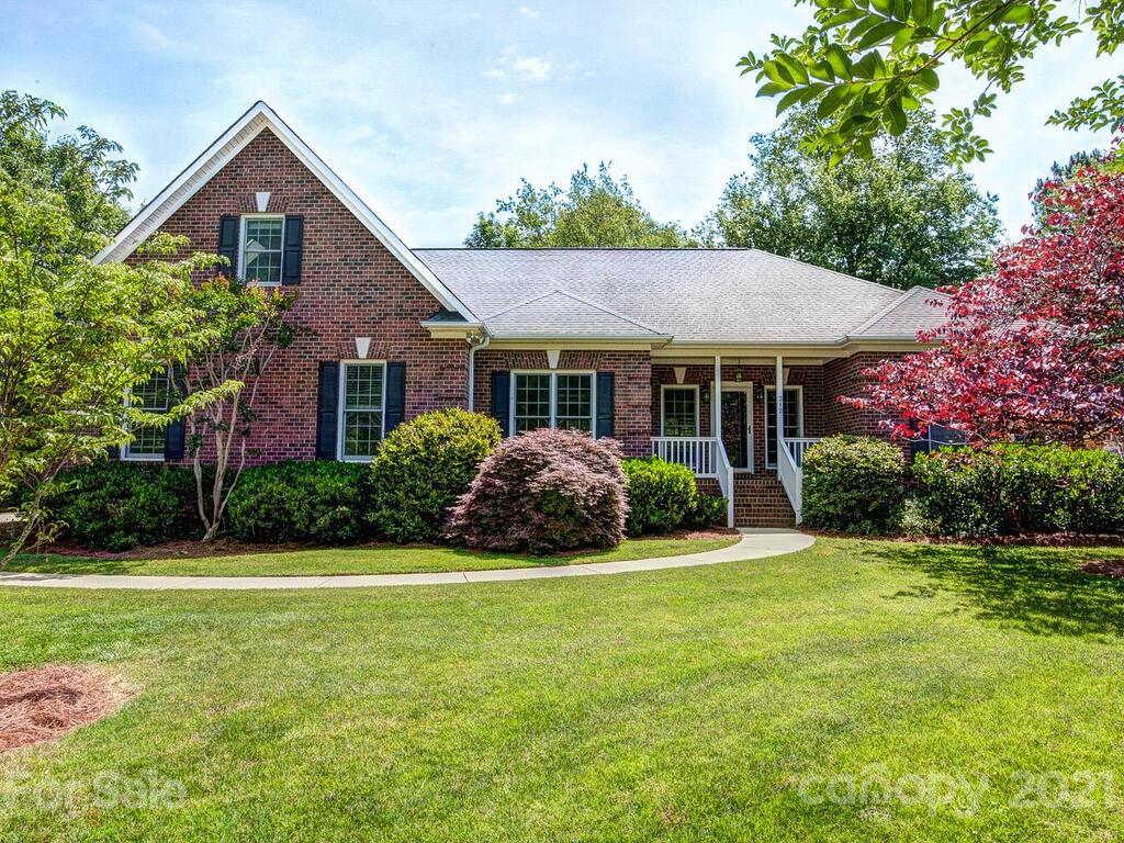 312 Charing Cross Drive Matthews NC 28105