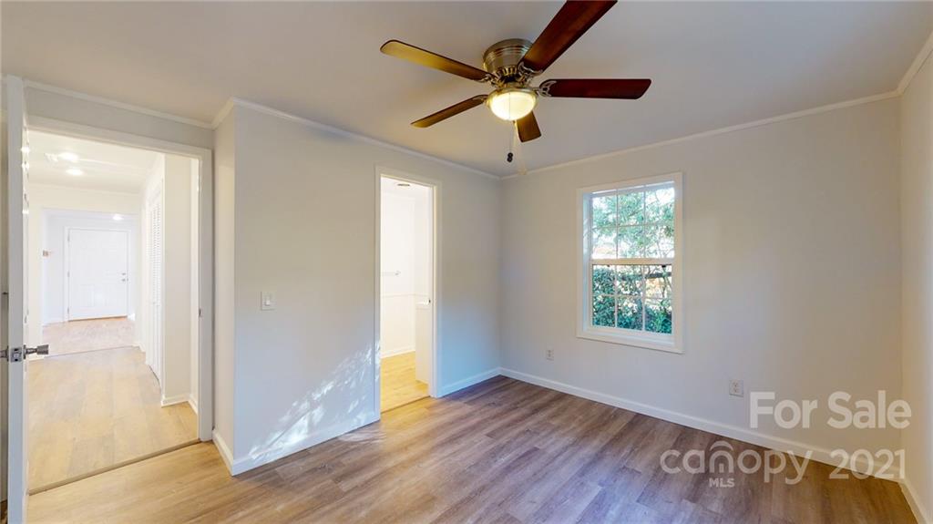 39 Wellington Street Asheville NC 28806