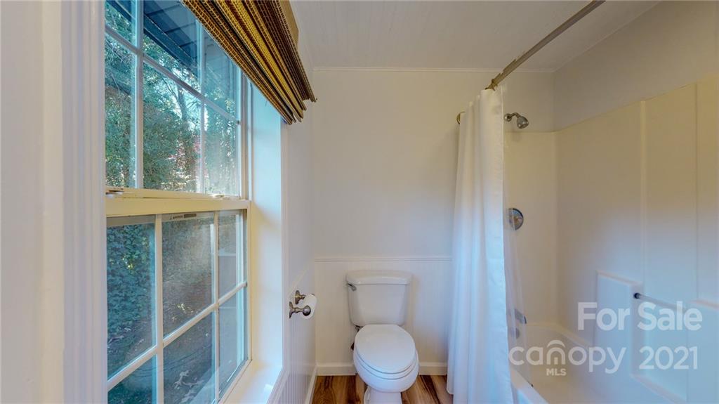39 Wellington Street Asheville NC 28806