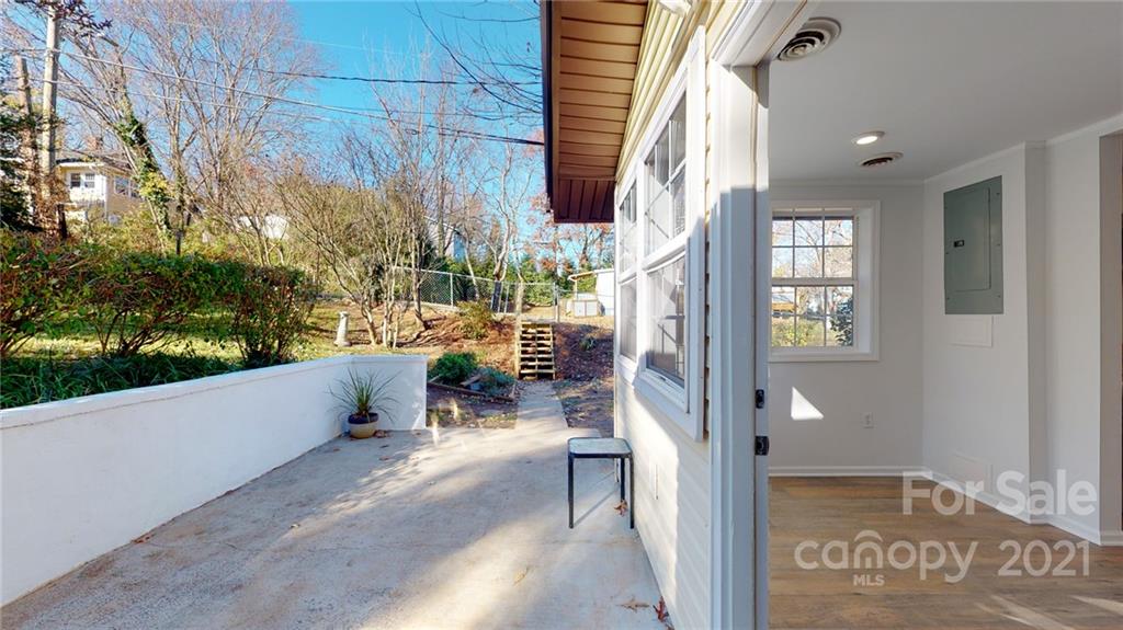 39 Wellington Street Asheville NC 28806