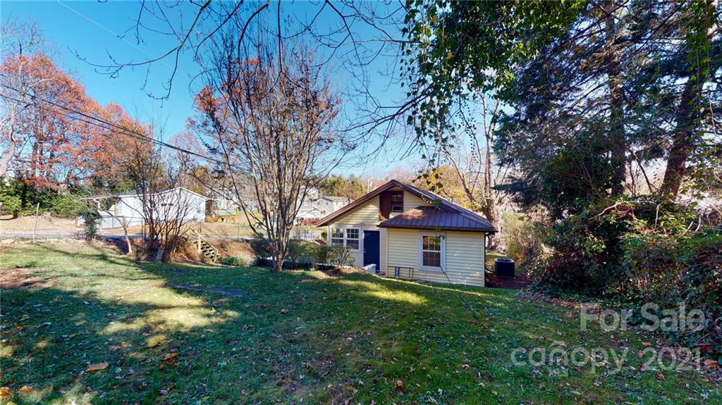 39 Wellington Street Asheville NC 28806