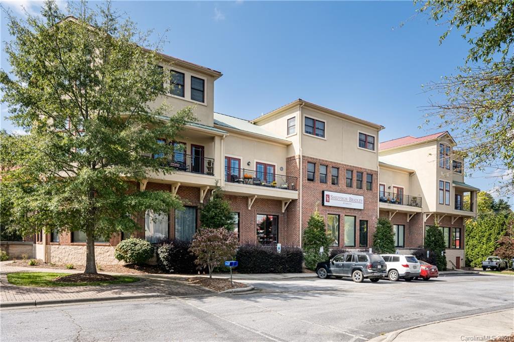 475 S Church Street Hendersonville NC 28792