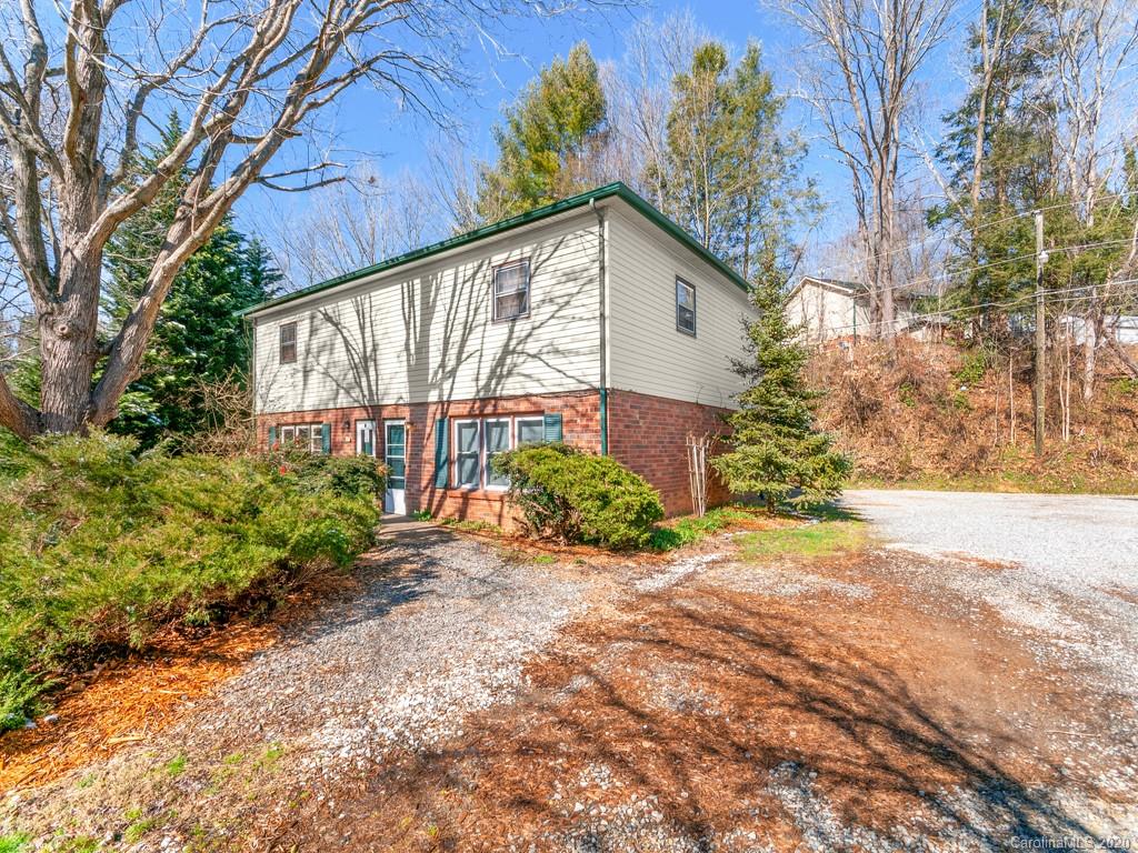 44,46,74,75 Pennant Drive Waynesville NC 28786