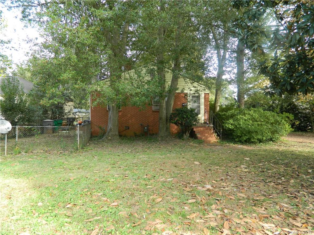 5221 Valley Stream Road Charlotte NC 28209