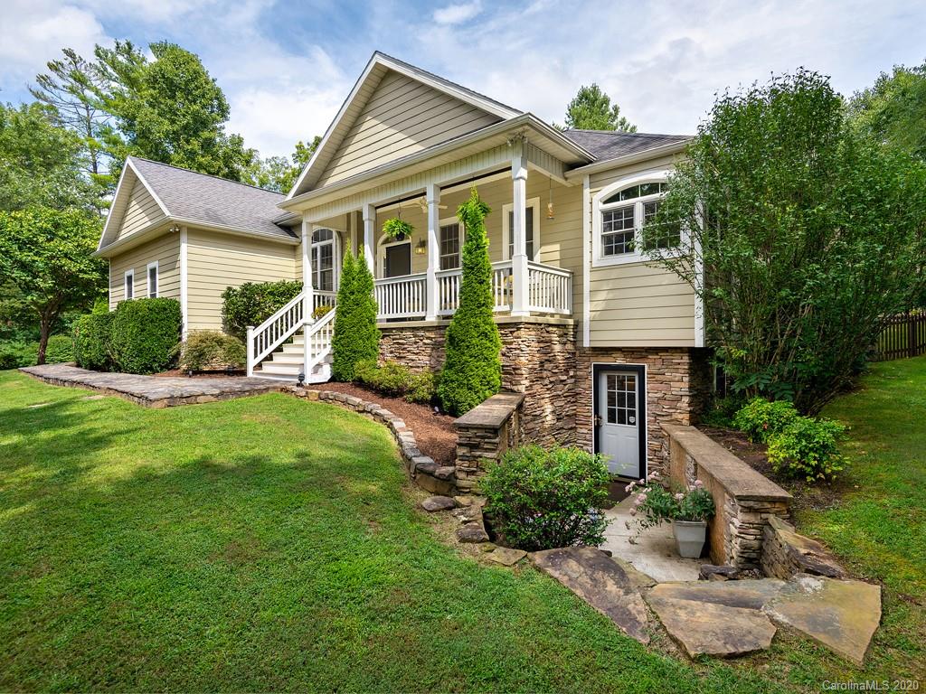 111 Alaron Drive Weaverville NC 28787