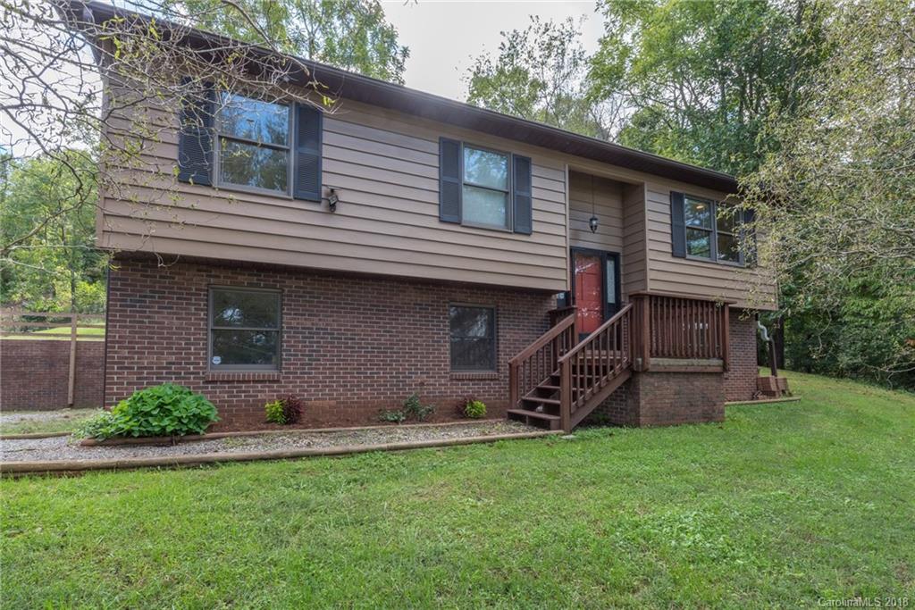 41 Hookers Gap Road Leicester NC 28748
