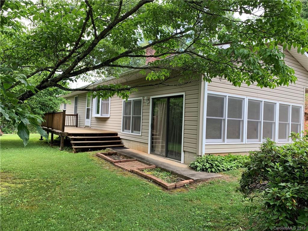 69 S Woods Drive Sylva NC 28779