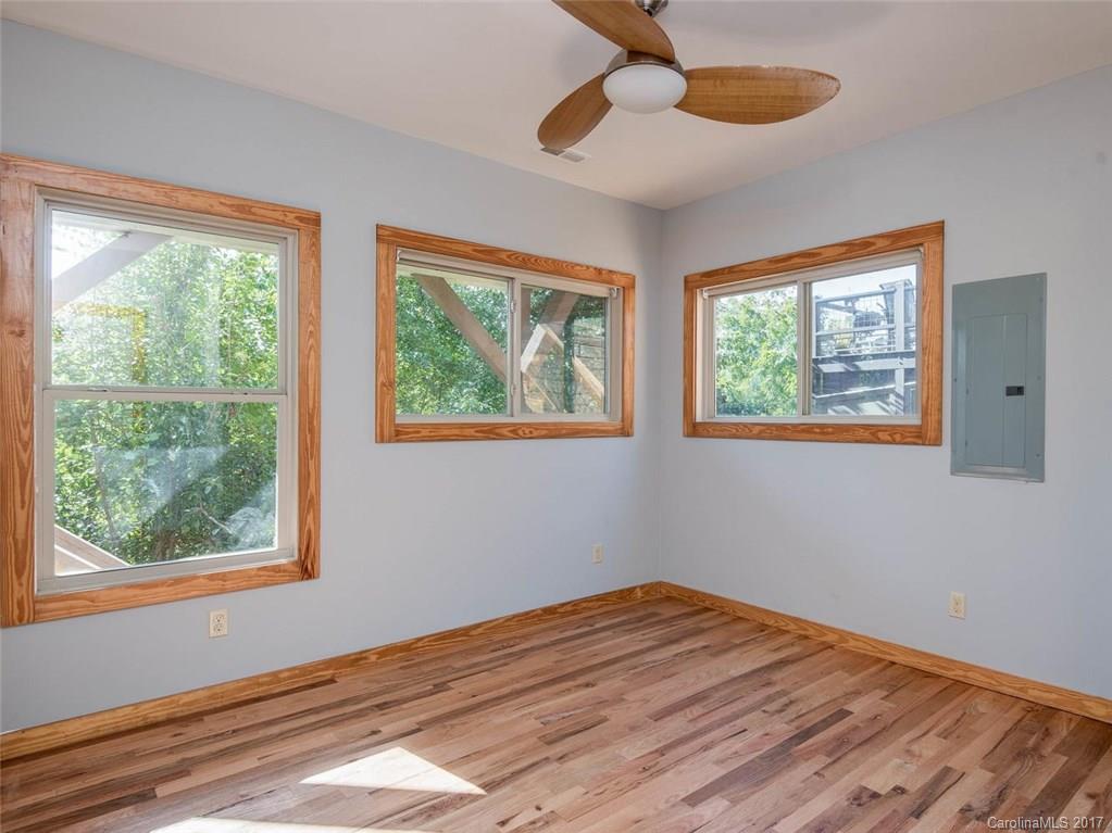 54 Sunrise Drive Asheville NC 28806