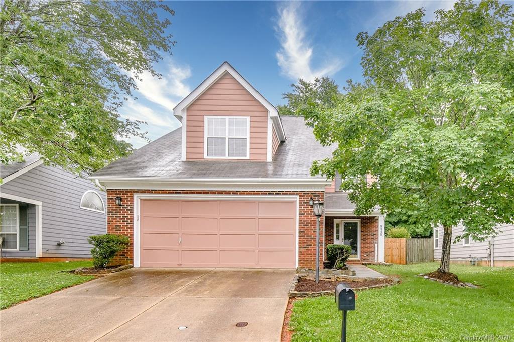 9118 Chesham Drive Charlotte NC 28227