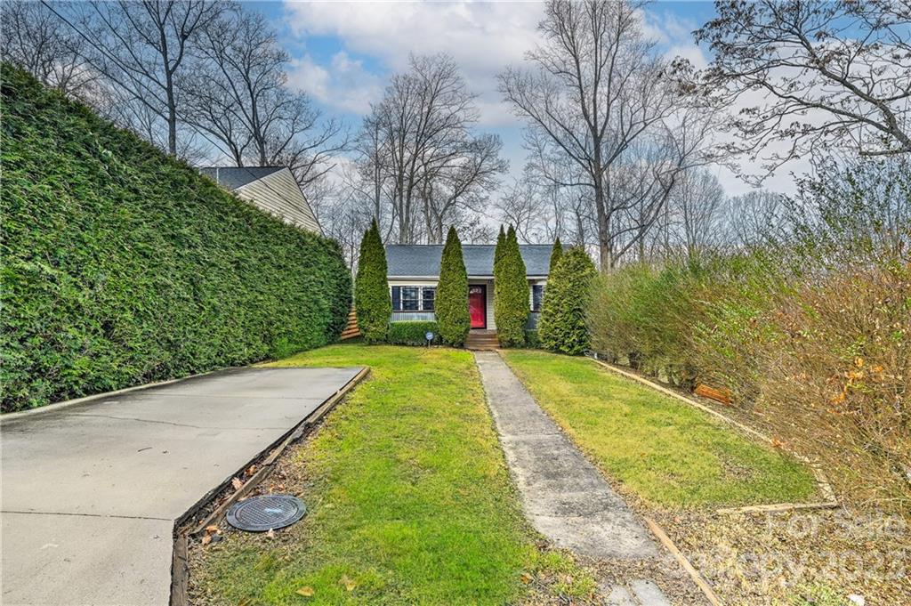 34 Erskine Avenue Asheville NC 28801
