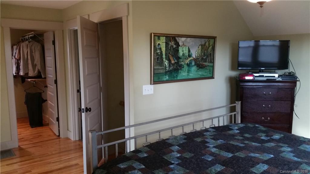 90 Frances Street Asheville NC 28806