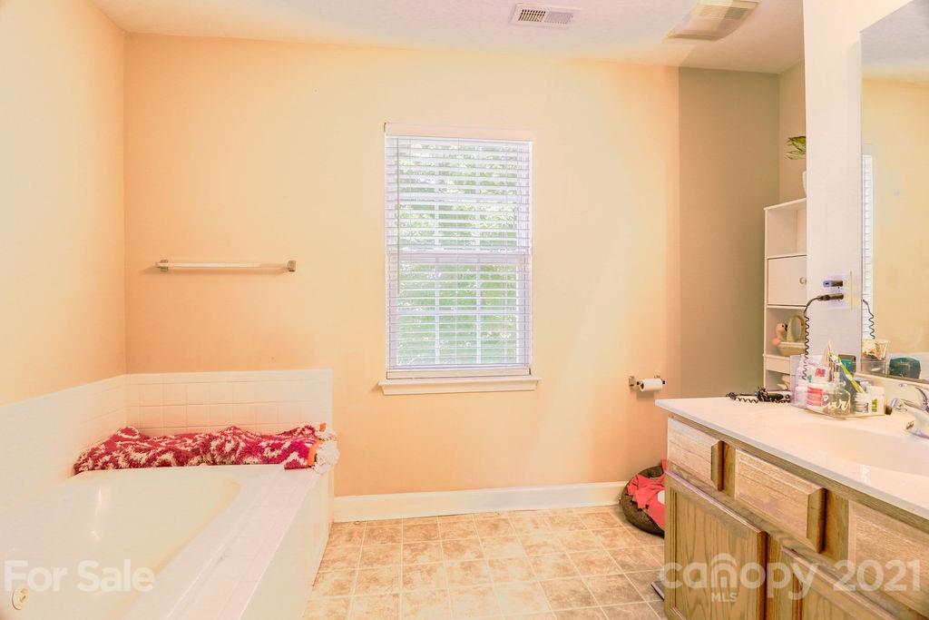 15 Olde Covington Way Arden NC 28704