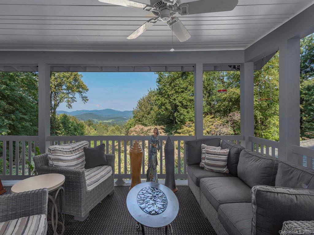 31 Boulder Cove Fairview NC 28730