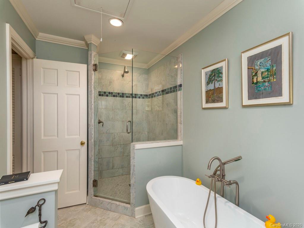 31 Boulder Cove Fairview NC 28730