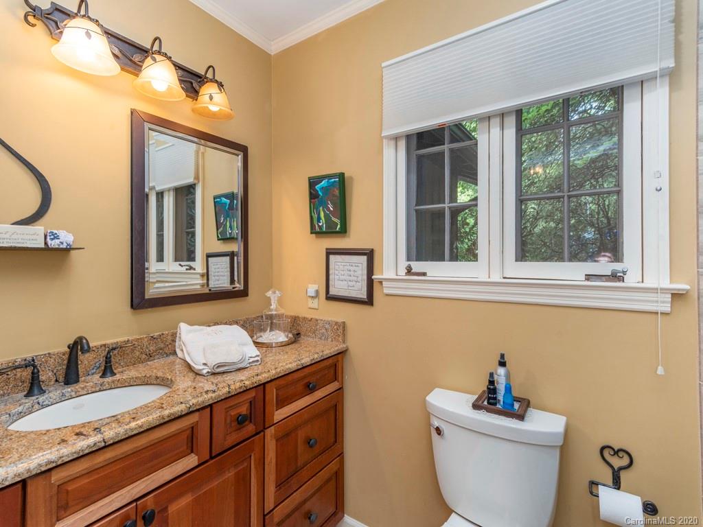 31 Boulder Cove Fairview NC 28730