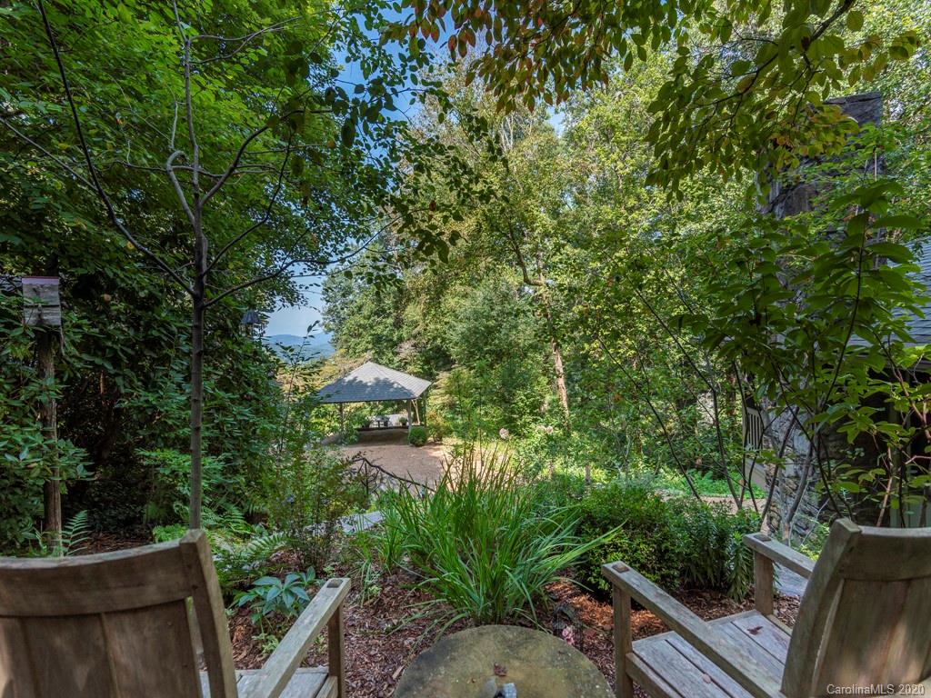 31 Boulder Cove Fairview NC 28730