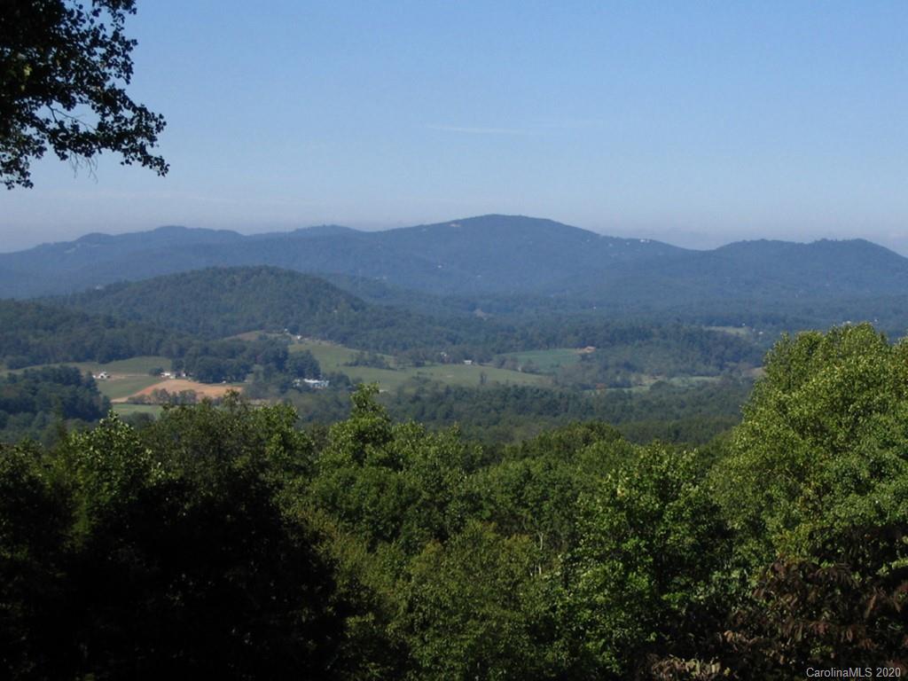 31 Boulder Cove Fairview NC 28730