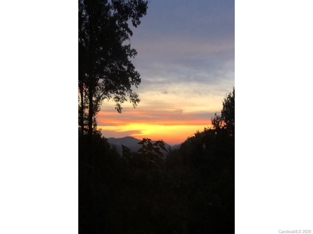 31 Boulder Cove Fairview NC 28730