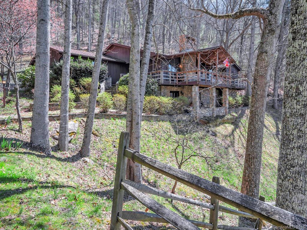 105 Pink Fox Cove Road Weaverville NC 28787