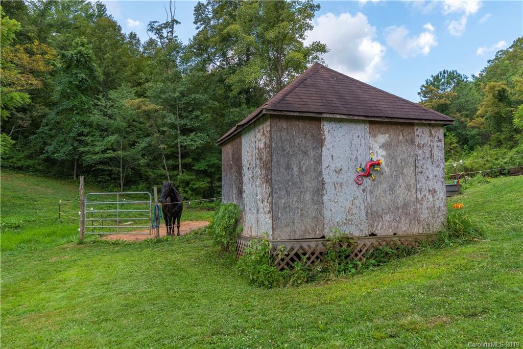 31 Cyrus Lane Weaverville NC 28787