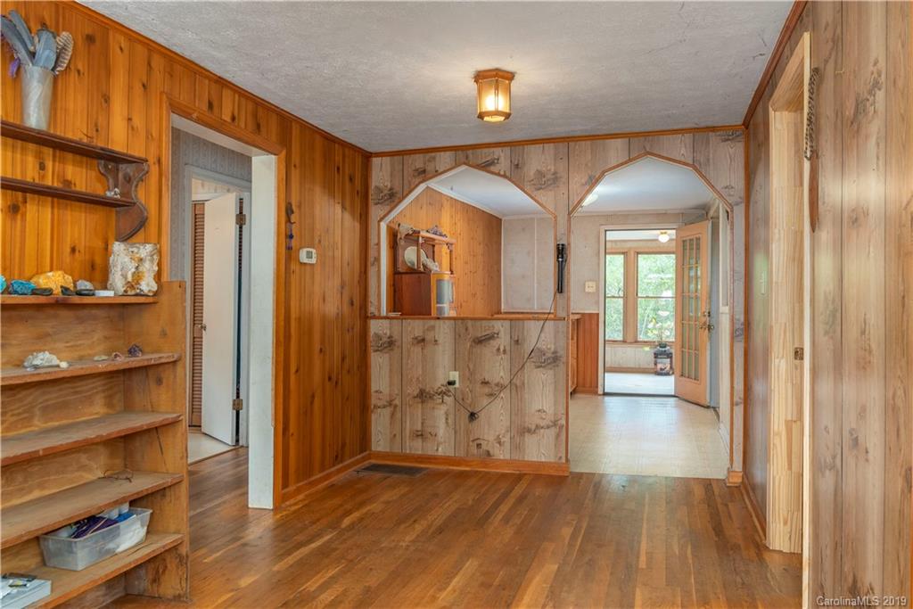 31 Cyrus Lane Weaverville NC 28787