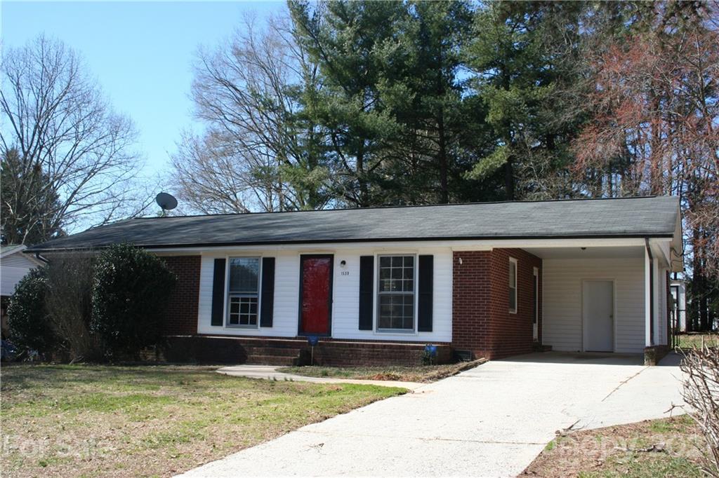 1539 Moore Drive Gastonia NC 28054