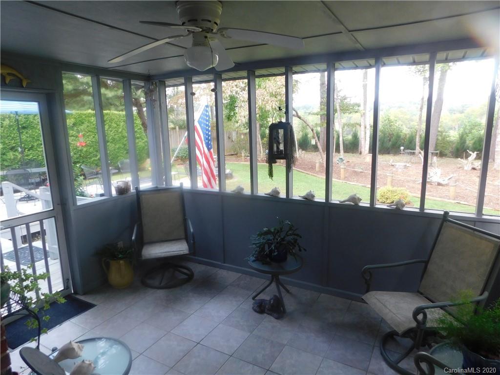 123 Crestview Lane Morganton NC 28655