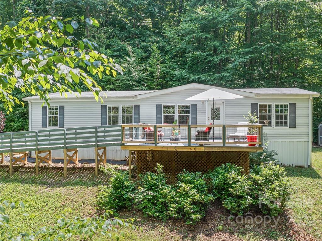 294 Hookers Gap Road Candler NC 28715